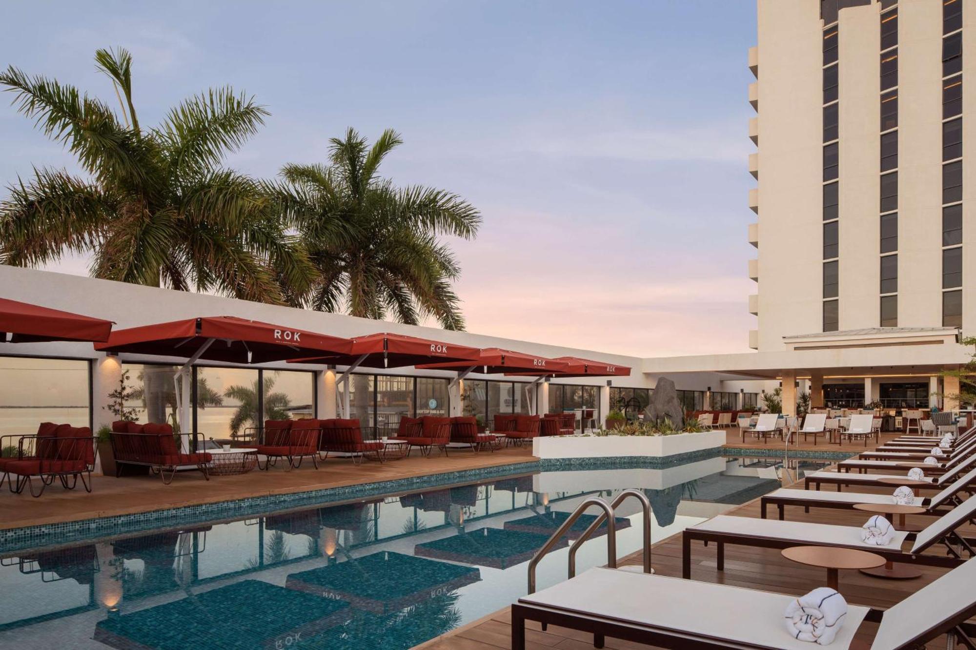 Rok Hotel Kingston Tapestry Collection By Hilton Εξωτερικό φωτογραφία