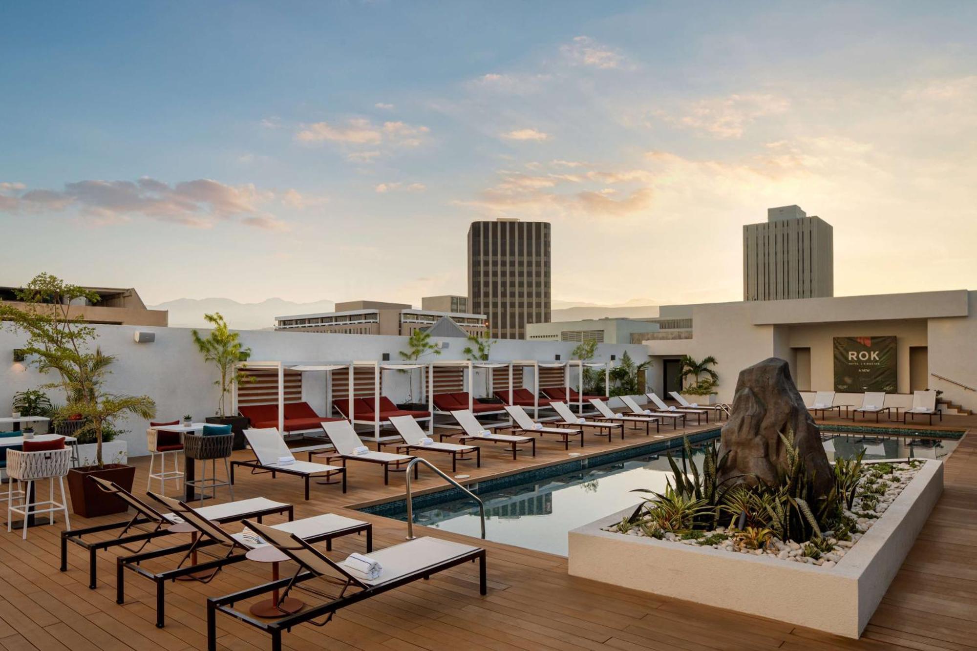 Rok Hotel Kingston Tapestry Collection By Hilton Εξωτερικό φωτογραφία